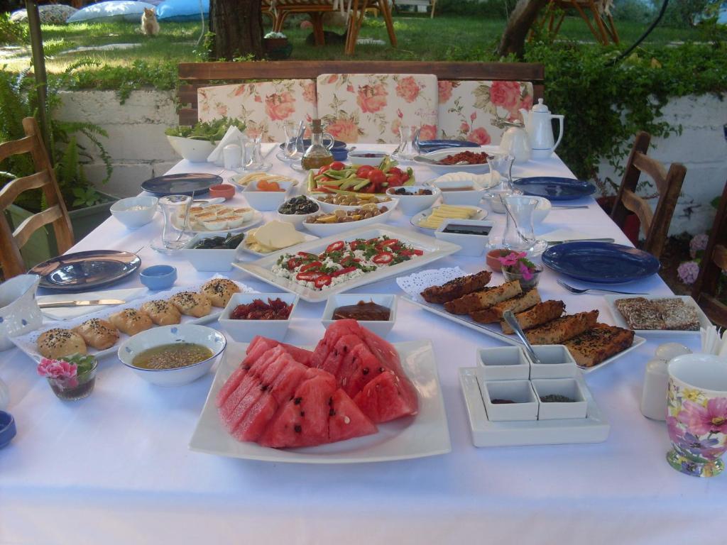Mavi Pension Hotel Ayvalik Ruang foto